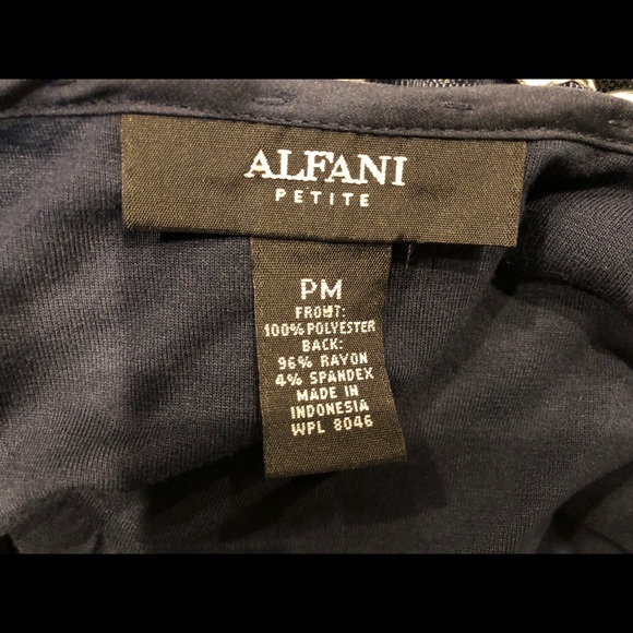 Alfani Tunic with silver chain collar - Picture 4 of 4